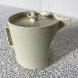 Vintage Tupperware Beige Creamer With Lid